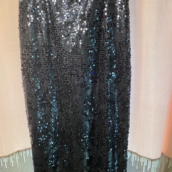 Blue Sequence Dress with Side Split - Picture 7 of 11